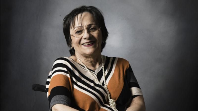 Retrato de Maria da Penha sorrindo